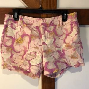 Floral linen shorts